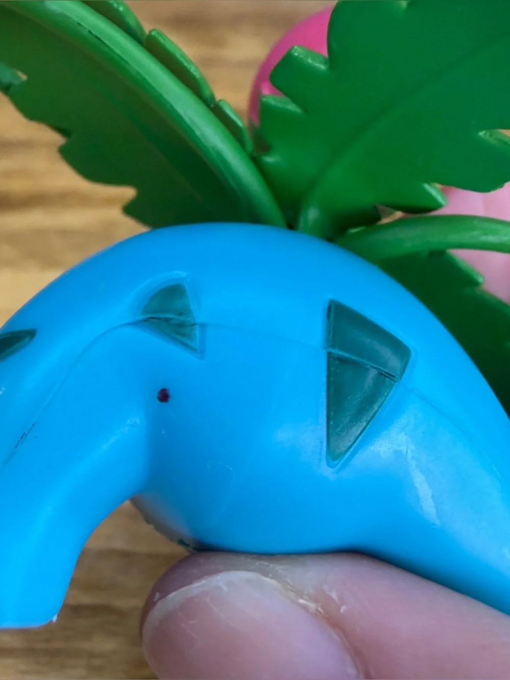 Pokemon Ivysaur Figure 2015 TOMY Toy Action Figure